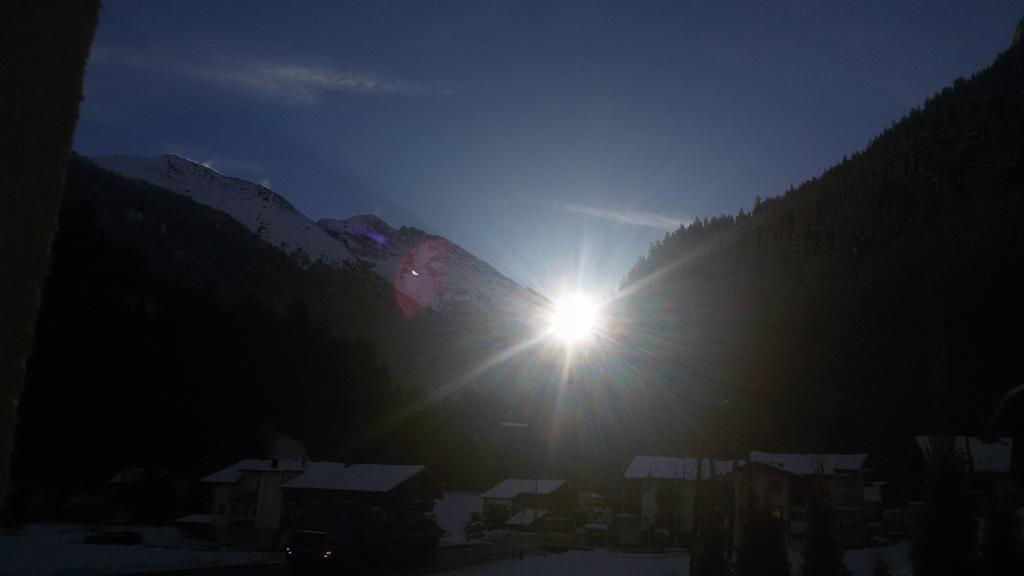 Brugglers Ferienhauser Sankt Leonhard im Pitztal Esterno foto