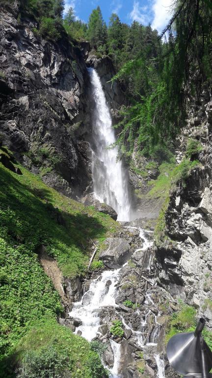 Brugglers Ferienhauser Sankt Leonhard im Pitztal Esterno foto